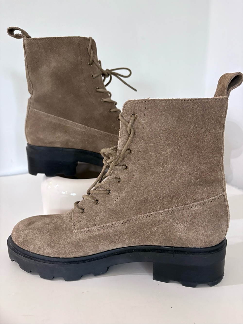MADEWELL The Shelton Suede Lace-Up Boots 8.5 Tan Combat Inspo Fall Lug Sole NEW!